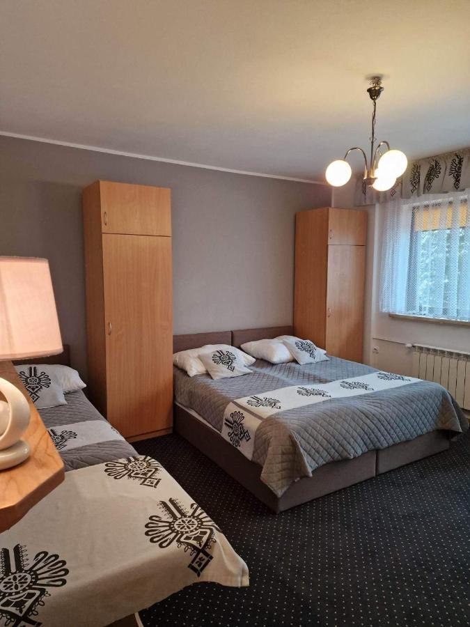 Pokoje Goscinne Zych Szczyrk Buitenkant foto